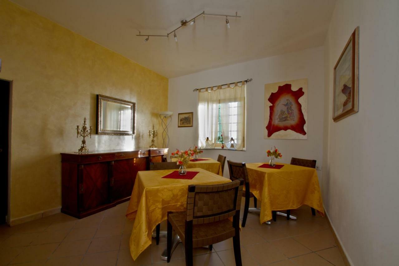 Borgo Della Rocca Bed & Breakfast Montemurlo Eksteriør bilde