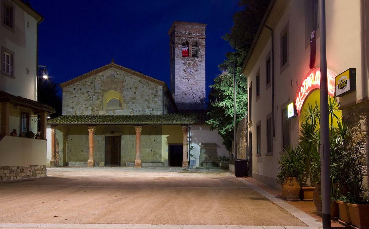 Borgo Della Rocca Bed & Breakfast Montemurlo Eksteriør bilde