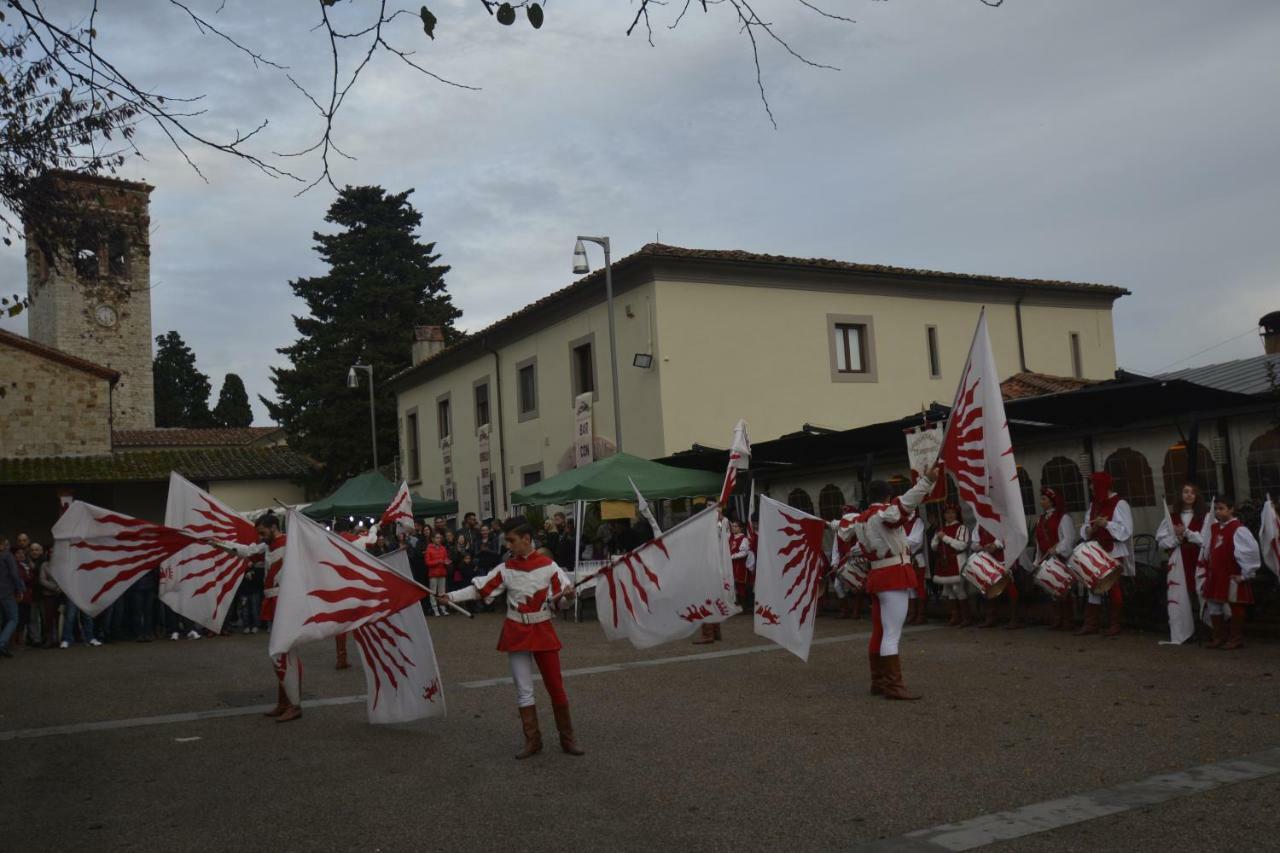 Borgo Della Rocca Bed & Breakfast Montemurlo Eksteriør bilde